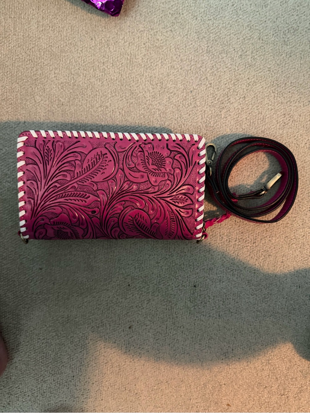 Women's Floral Tooled Crossbody Wallet - Pink